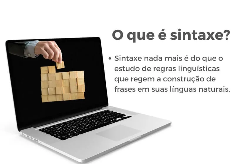 Notebook em fundo branco com uma imagem de vários quadrados de madeira sendo empilhados.