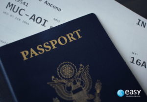 passaporte e passagem aérea